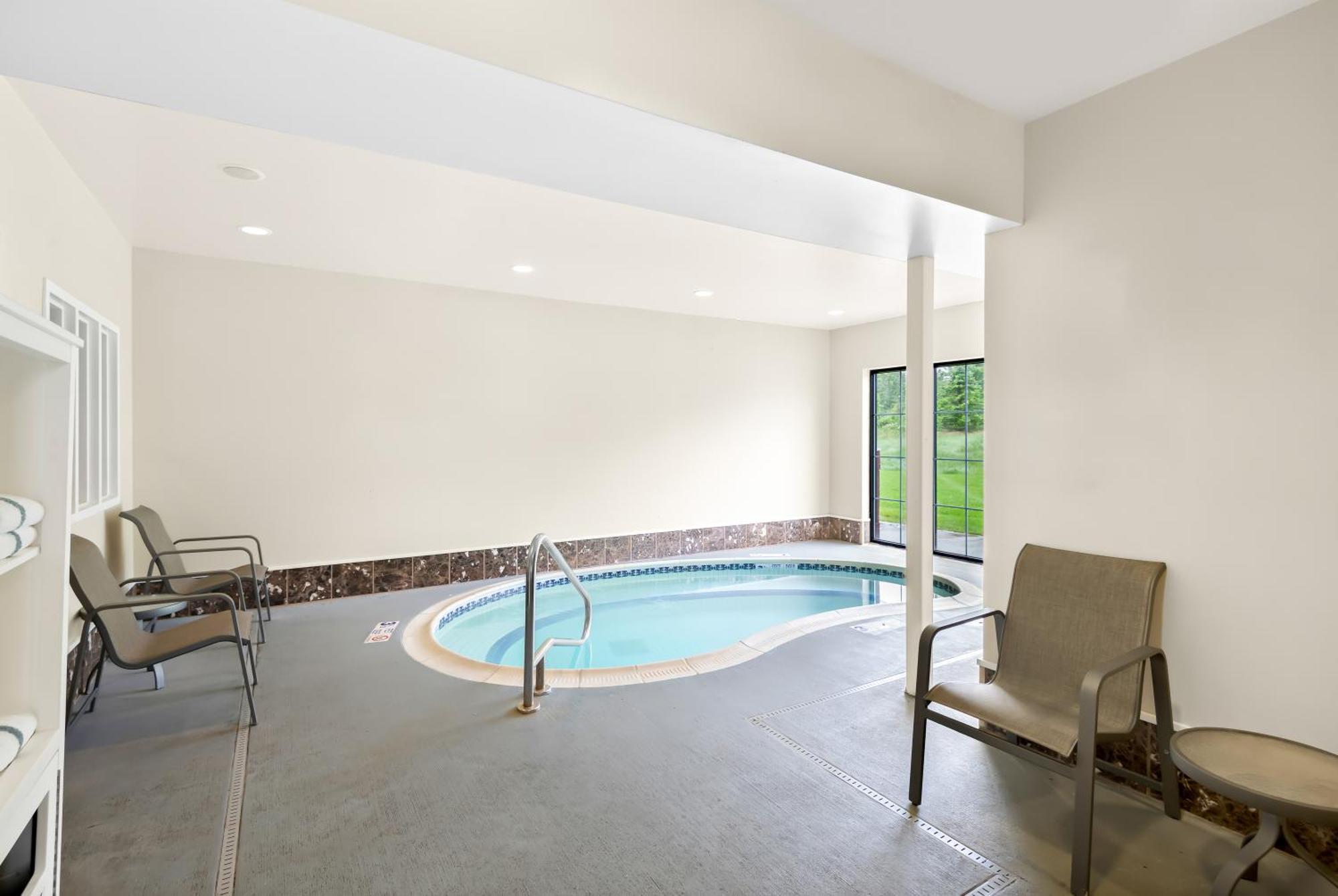 Best Western Palmyra Inn & Suites מראה חיצוני תמונה